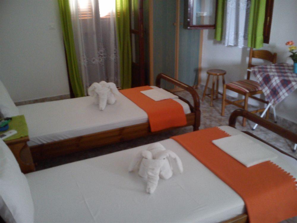 Marina Studios Tilos ภายนอก รูปภาพ